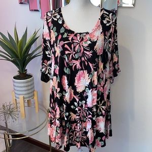 Lane Bryant black and pink top